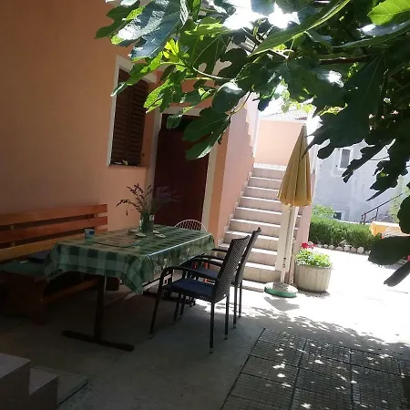 Apartment Mijo Barbat na Rabu Exterior photo
